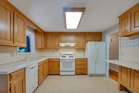 2 Brookside Cir, Acton, MA 01720 photo 13