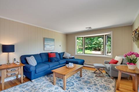 2 Brookside Cir, Acton, MA 01720 photo 17