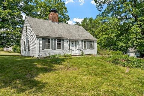 394 Daniel Shays Hwy, New Salem, MA 01355
