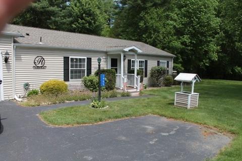 1905 Oak Point Dr, Middleboro, MA 02346