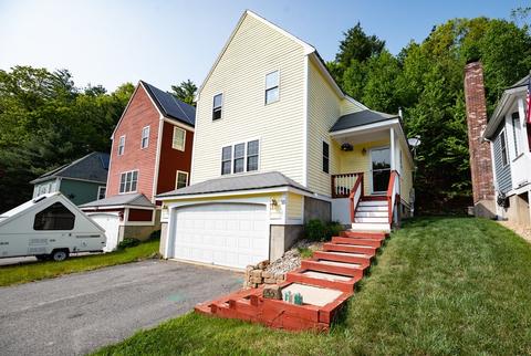 55 Valleyview Ct #55, Fitchburg, MA 01420