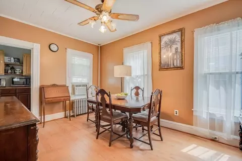 37 Phoenix St, Springfield, MA 01104 photo 6