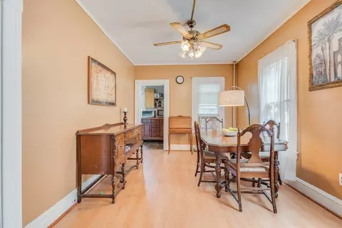 37 Phoenix St, Springfield, MA 01104 photo 7