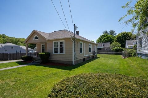 10 Ware St, Worcester, MA 01602 photo 4