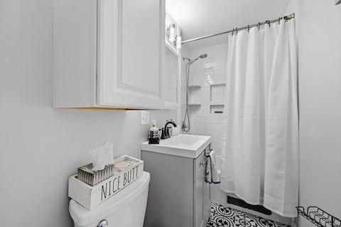 10 Ware St, Worcester, MA 01602 photo 24