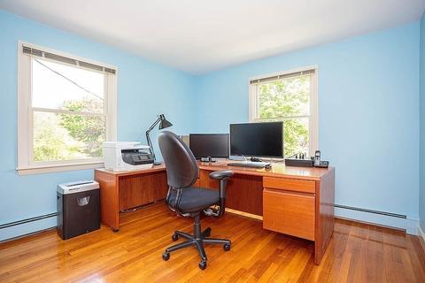 30 Collins Ave, Reading, MA 01867 photo 17