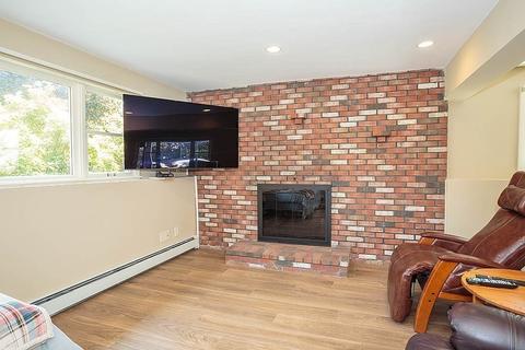 30 Collins Ave, Reading, MA 01867 photo 21
