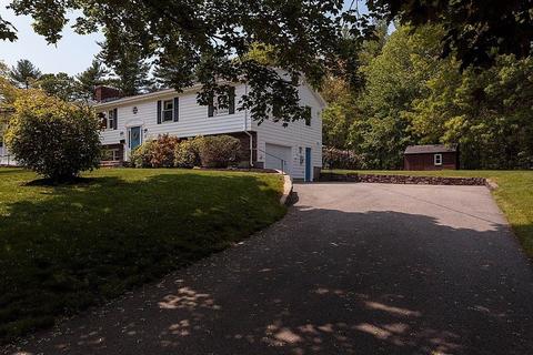 30 Collins Ave, Reading, MA 01867 photo 2