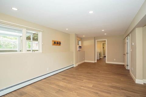 30 Collins Ave, Reading, MA 01867 photo 23