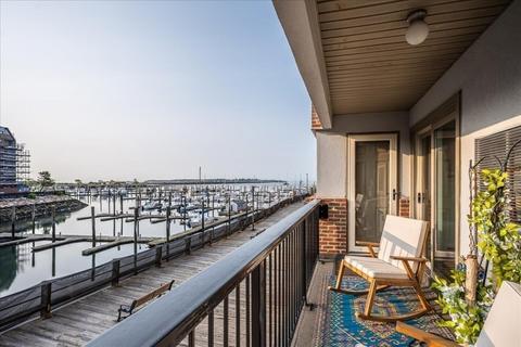 154 Lynnway #204, Lynn, MA 01902