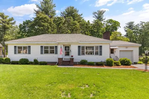 17 Housatonic Ave, Chelmsford, MA 01824