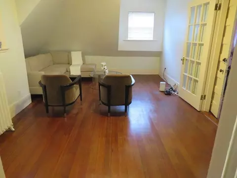 8 Maple St, Boston, MA 02121