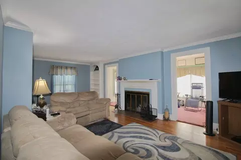 158 Gillette Ave, Springfield, MA 01118 photo 18