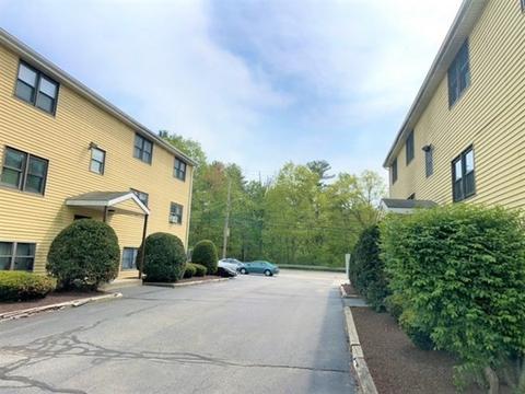 126 Charlton St #A, Oxford, MA 01540