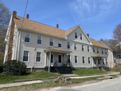 3 Pine St #3, Whitinsville, MA 01588