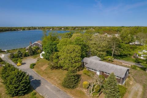 8 Allain Way, Dennis, MA 02670