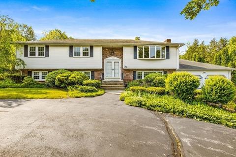 34 Cedarcrest Rd, Canton, MA 02021 photo 2