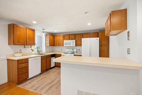 14 Deer Path #2, Maynard, MA 01754 photo 14
