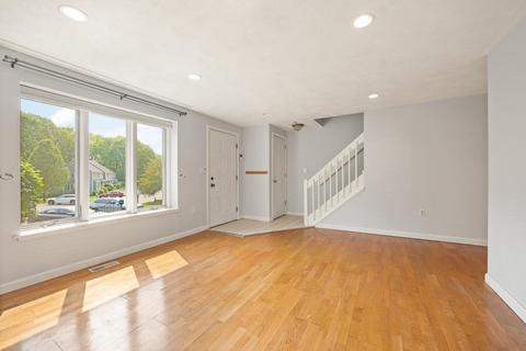 14 Deer Path #2, Maynard, MA 01754 photo 8