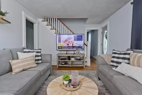 43 Marchioness Rd, Springfield, MA 01129 photo 5