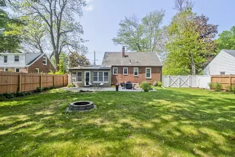 43 Marchioness Rd, Springfield, MA 01129 photo 23