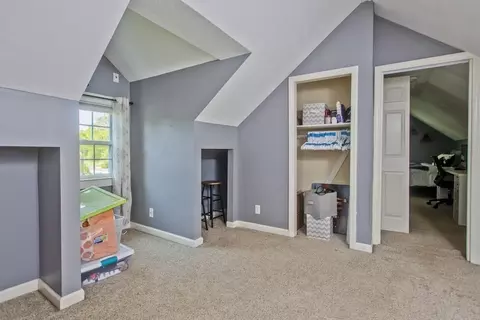 43 Marchioness Rd, Springfield, MA 01129 photo 17