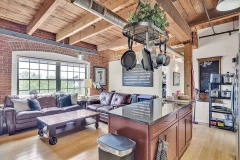 210 Broadway #301, Everett, MA 02149 photo 1