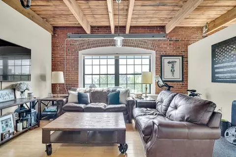 210 Broadway #301, Everett, MA 02149 photo 2