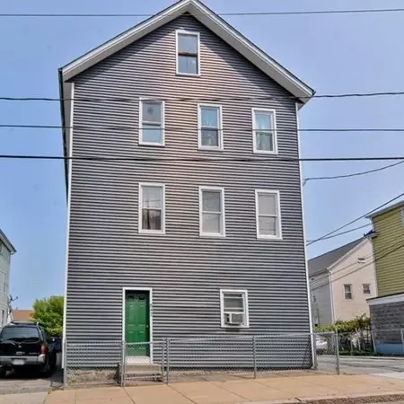 542 4th St, Fall River, MA 02721 photo 3