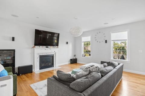 7 E J Foley Cir, Randolph, MA 02368 photo 10