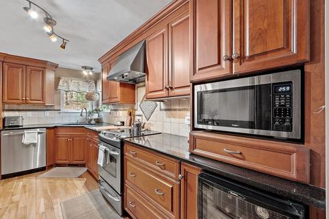 11 Millers Way #A, Sutton, MA 01590 photo 16