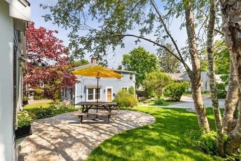 887 Washington St, Gloucester, MA 01930 photo 5