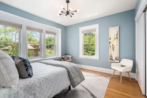 25 Windsor Rd, Brookline, MA 02445 photo 17