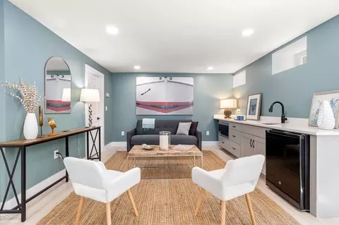25 Windsor Rd, Brookline, MA 02445 photo 21