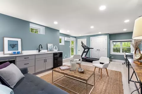25 Windsor Rd, Brookline, MA 02445 photo 22