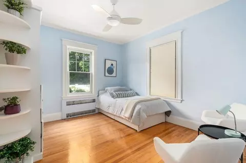 25 Windsor Rd, Brookline, MA 02445 photo 18