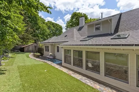 25 Windsor Rd, Brookline, MA 02445 photo 30