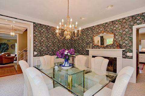 129 South St, Upton, MA 01568 photo 20
