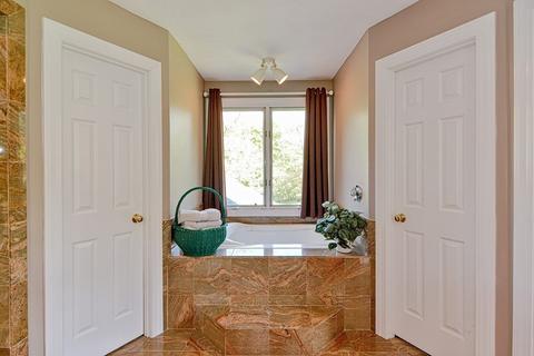 129 South St, Upton, MA 01568 photo 26