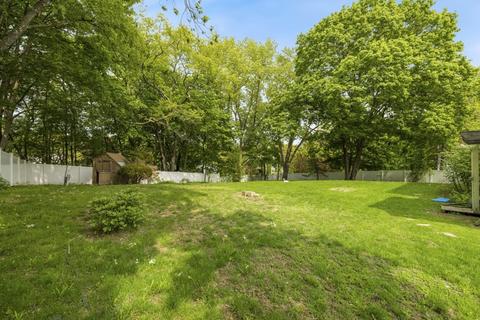 257 Maple St, Danvers, MA 01923 photo 33
