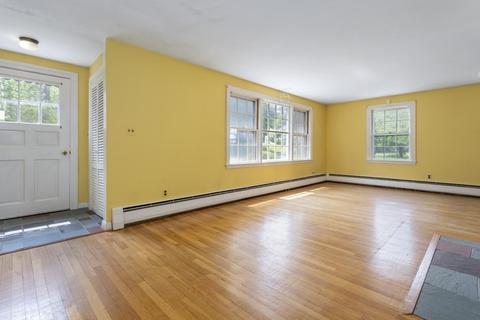 257 Maple St, Danvers, MA 01923 photo 3