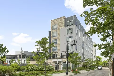 180 Telford St #603, Boston, MA 02135