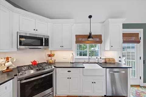 7 Jaybee Ave, Dudley, MA 01571 photo 7