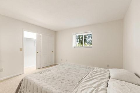 17 Cleveland Pl #21, Gloucester, MA 01930 photo 9