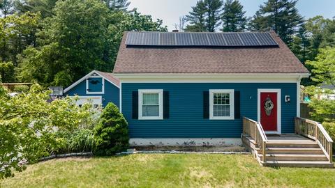 15 County Rd, Freetown, MA 02717