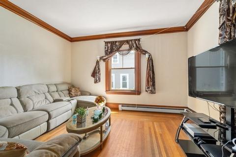 32 Windsor St, Worcester, MA 01605 photo 7