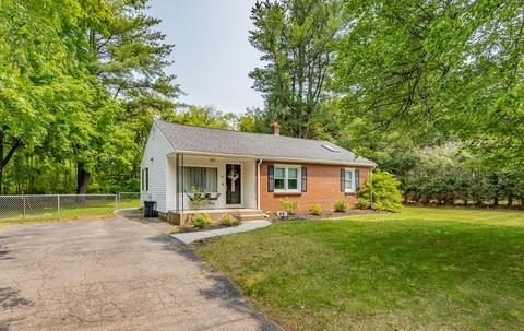 45 Slumber Ln, Springfield, MA 01128 photo 1