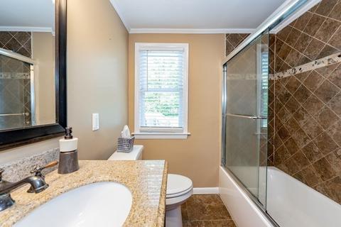 45 Slumber Ln, Springfield, MA 01128 photo 12