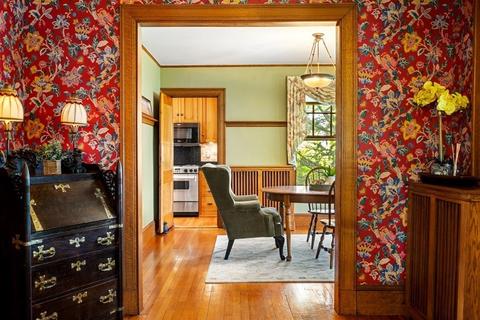 7 Beach St, Marblehead, MA 01945 photo 8
