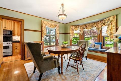 7 Beach St, Marblehead, MA 01945 photo 9